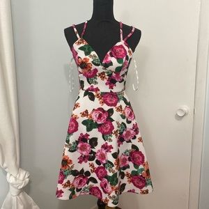 Beautiful floral cross back dress! Only worn once